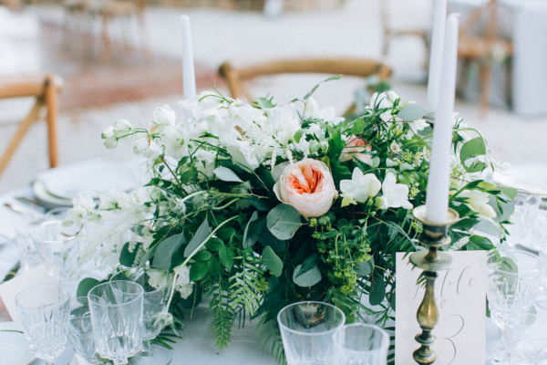Centerpiece with Garden Rose and Greenery