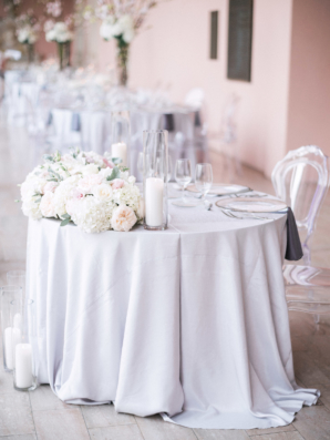 White and Lavender Sweetheart Table