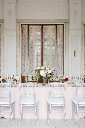 Blush Elegant Wedding Table