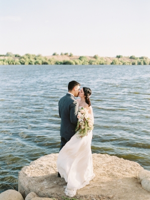 Hidden Lake Buckeye Arizona Wedding Inspiration 1
