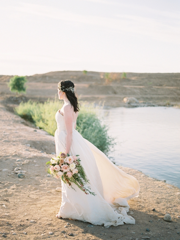 Hidden Lake Buckeye Arizona Wedding Inspiration 5