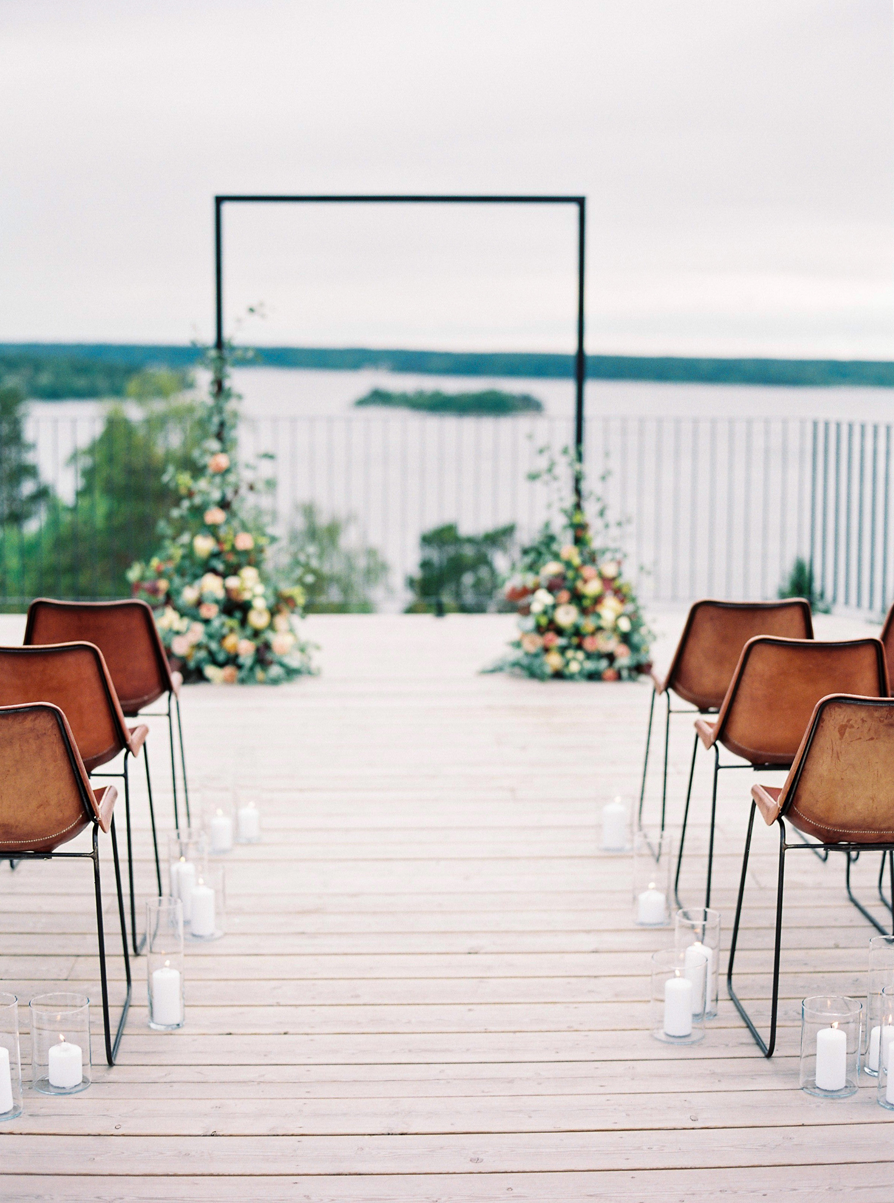 Bright and Warm Colored Wedding Inspiration in Sweden 2 Brides Photography04