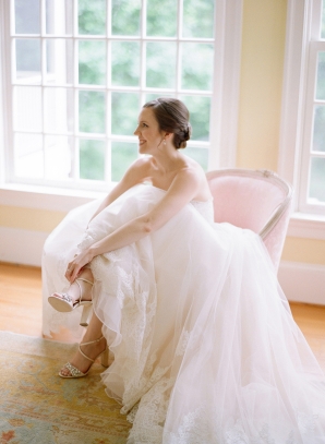 Classic Blush and Gold National Cathedral Wedding Audra Wrisley03