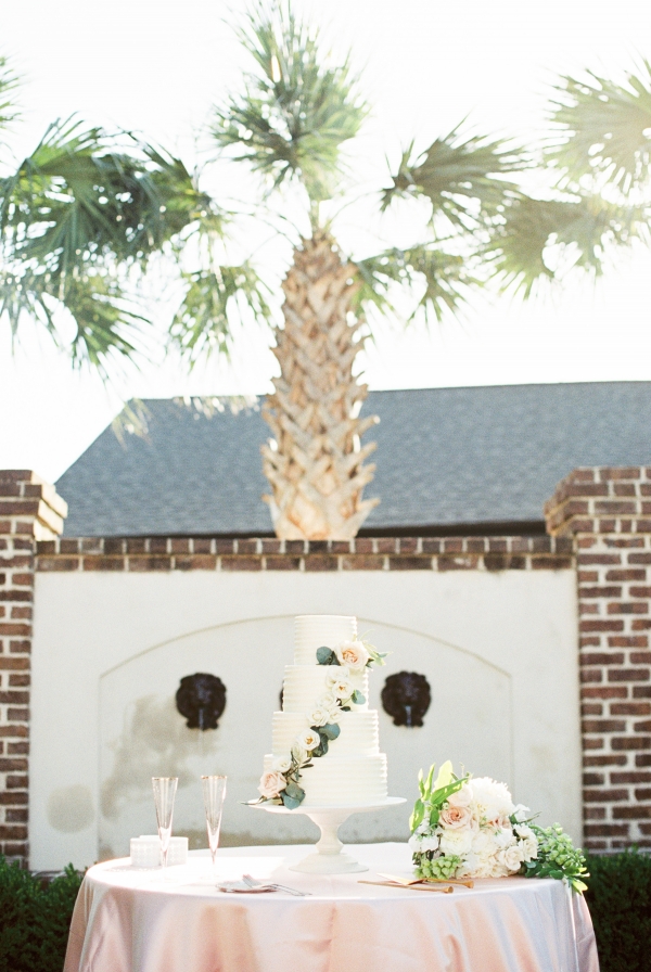 Traditional Charleston Wedding at Governor Thomas Bennett House Ava Moore Photography15