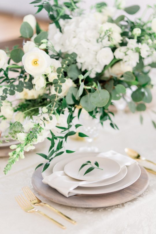 Classic Soft White Wedding Inspiration Flora Bloom Photography09