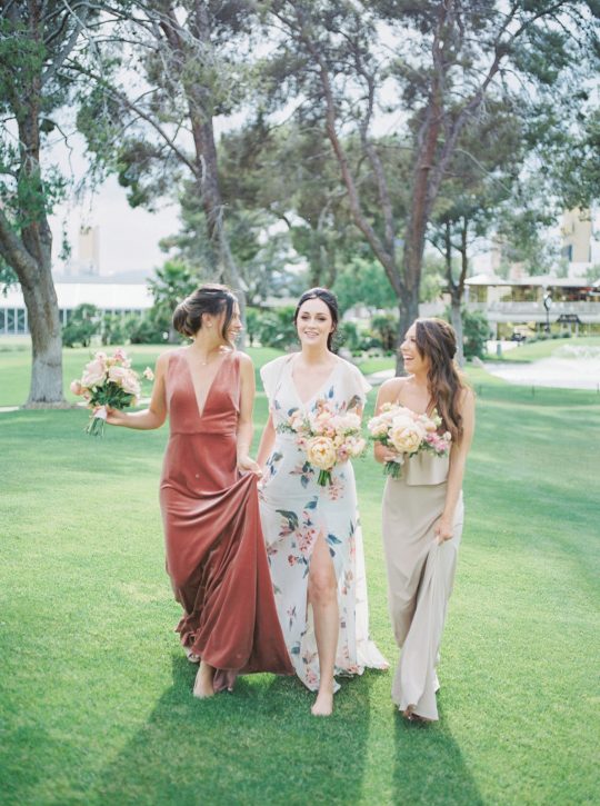 Colorful Summer Wedding Inspiration in Las Vegas Lianna Marie Photography18