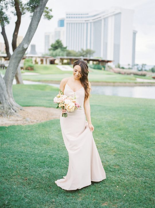 Colorful Summer Wedding Inspiration in Las Vegas Lianna Marie Photography21