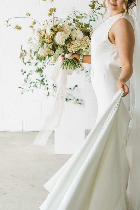 Sleek and Minimalist Wedding Inspiration Julia Simmons Photography13