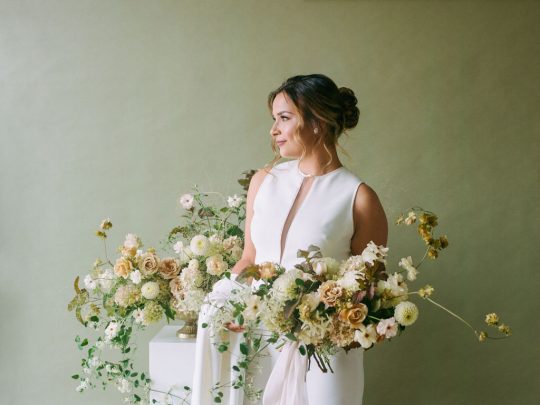 Sleek and Minimalist Wedding Inspiration Julia Simmons Photography20
