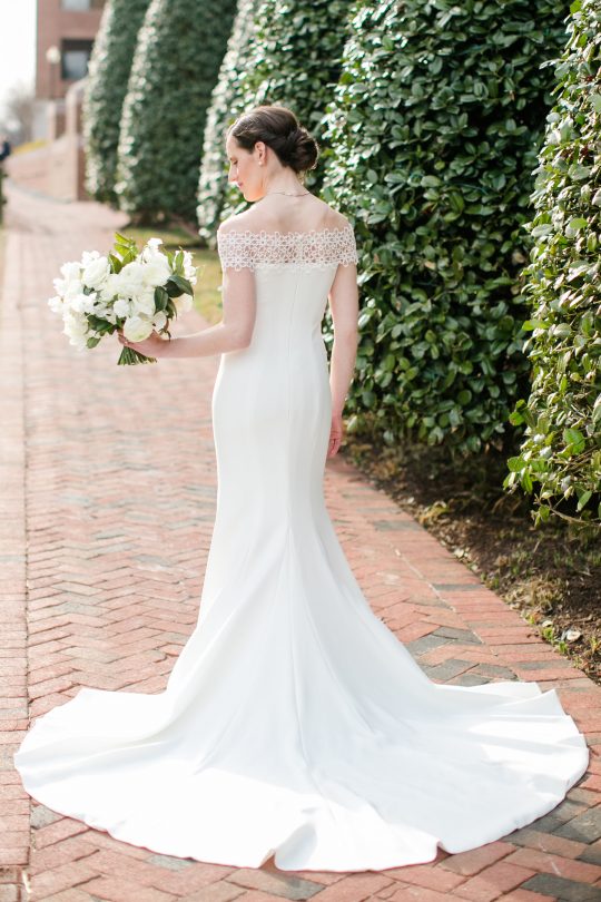 Timeless DC Wedding with Shades of Green Kristen Gardner Photography10