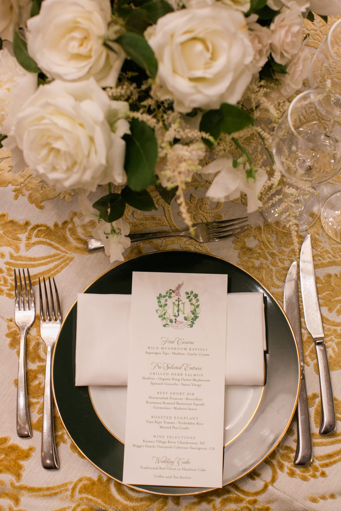Timeless DC Wedding with Shades of Green Kristen Gardner Photography35