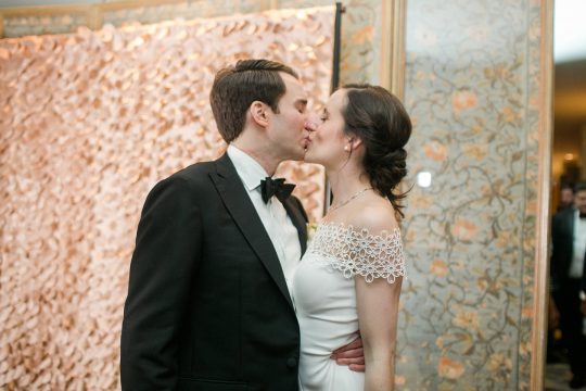 Timeless DC Wedding with Shades of Green Kristen Gardner Photography51