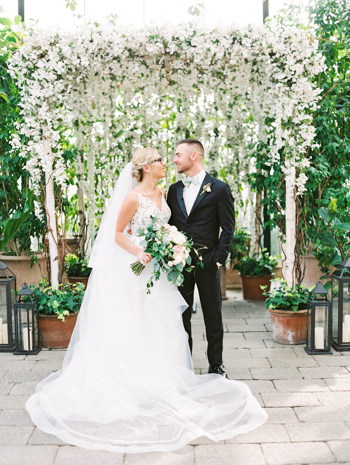 Botanical Conservatory Wedding in Michigan Kelly Sweet Photography13