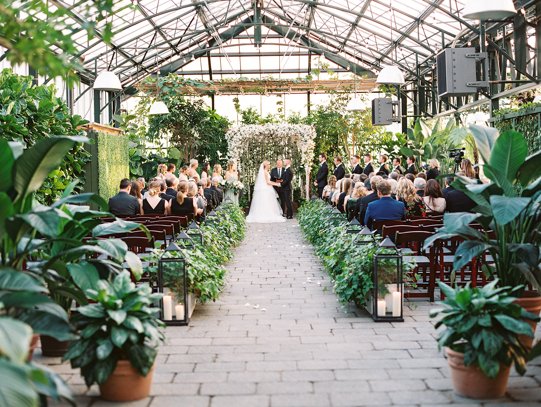 Botanical Conservatory Wedding in Michigan Kelly Sweet Photography33