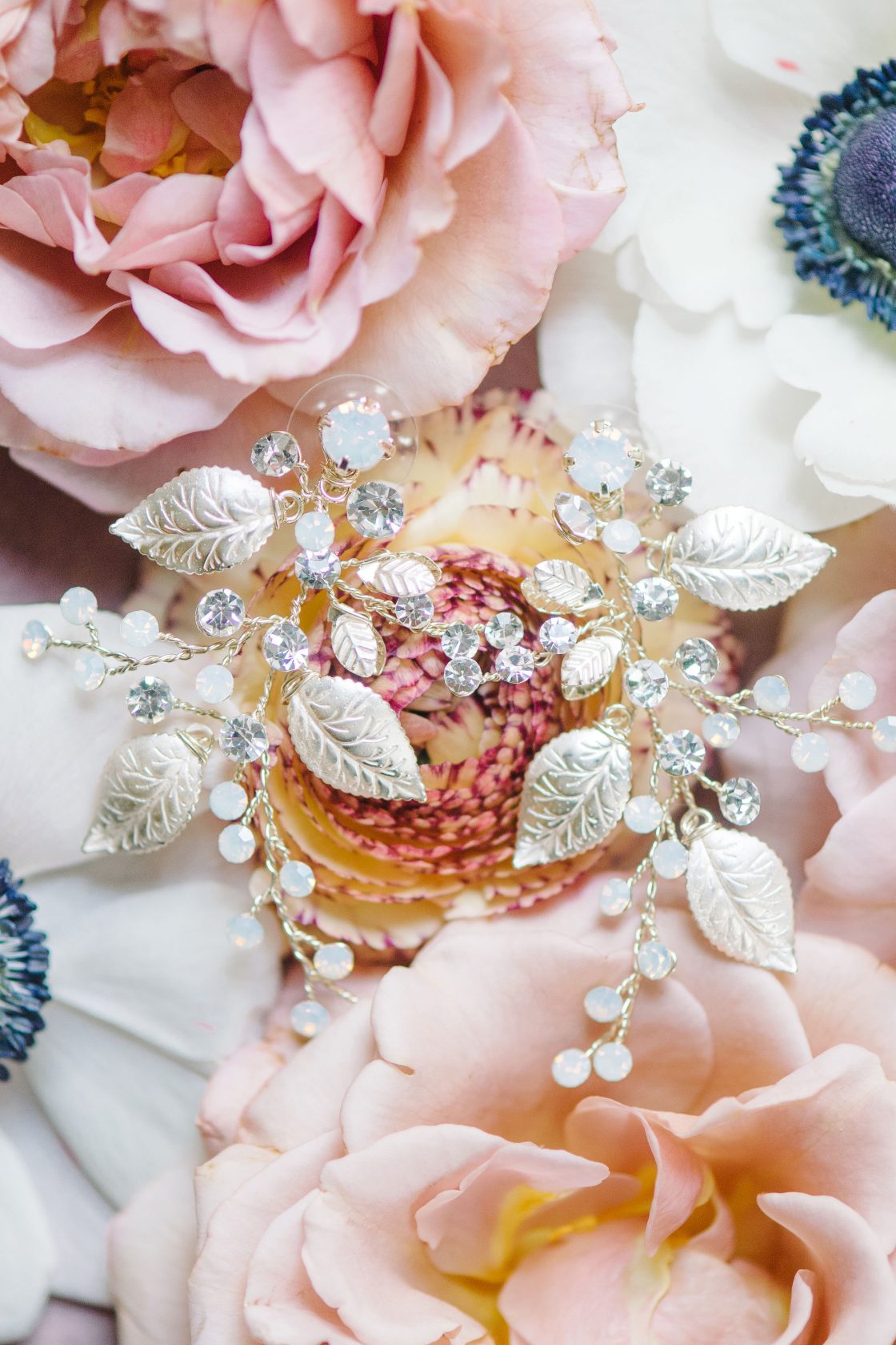 Beautiful Elegant Bridal Diamond Earrings