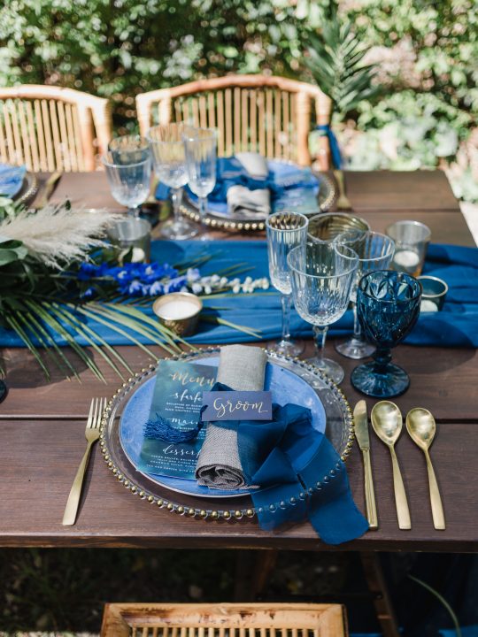 Tropical Blue Wedding Tablescape