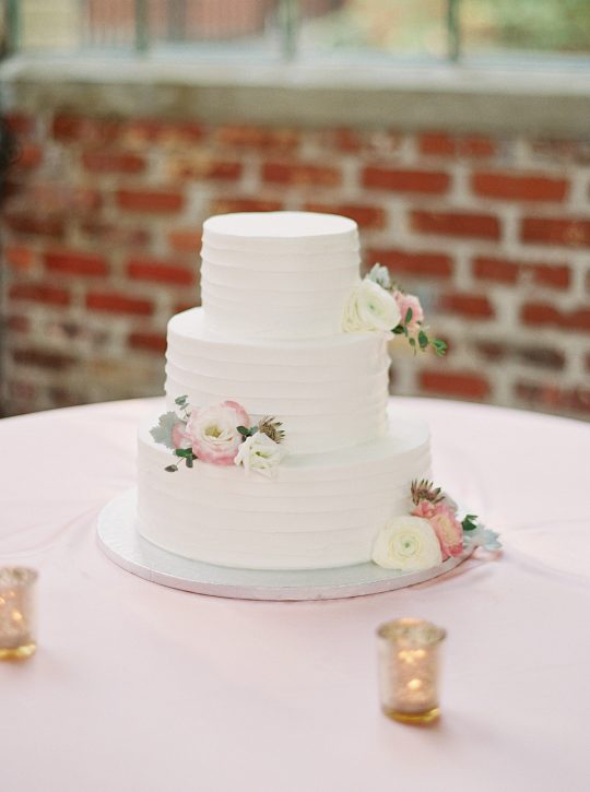 Elegant Simple White Wedding Cake