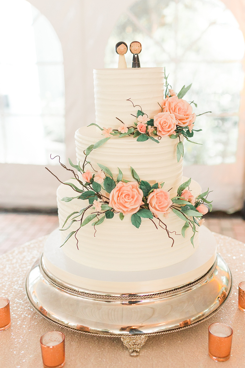 Elegant Pink Rose Wedding Cake