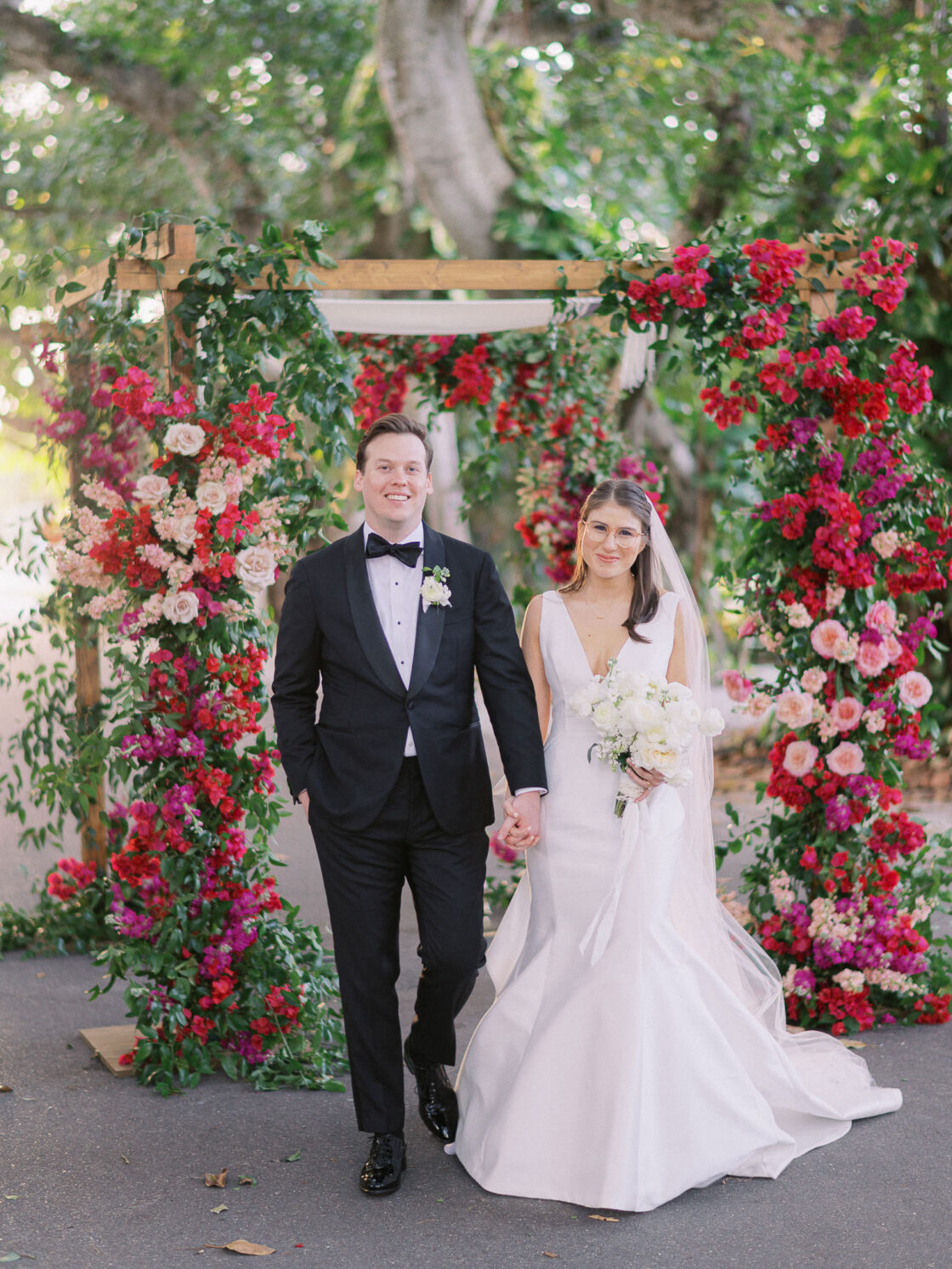 Dreamy Brooklyn Wedding with Flowing Flowers and Hints of Citrus | Elizabeth Anne Designs