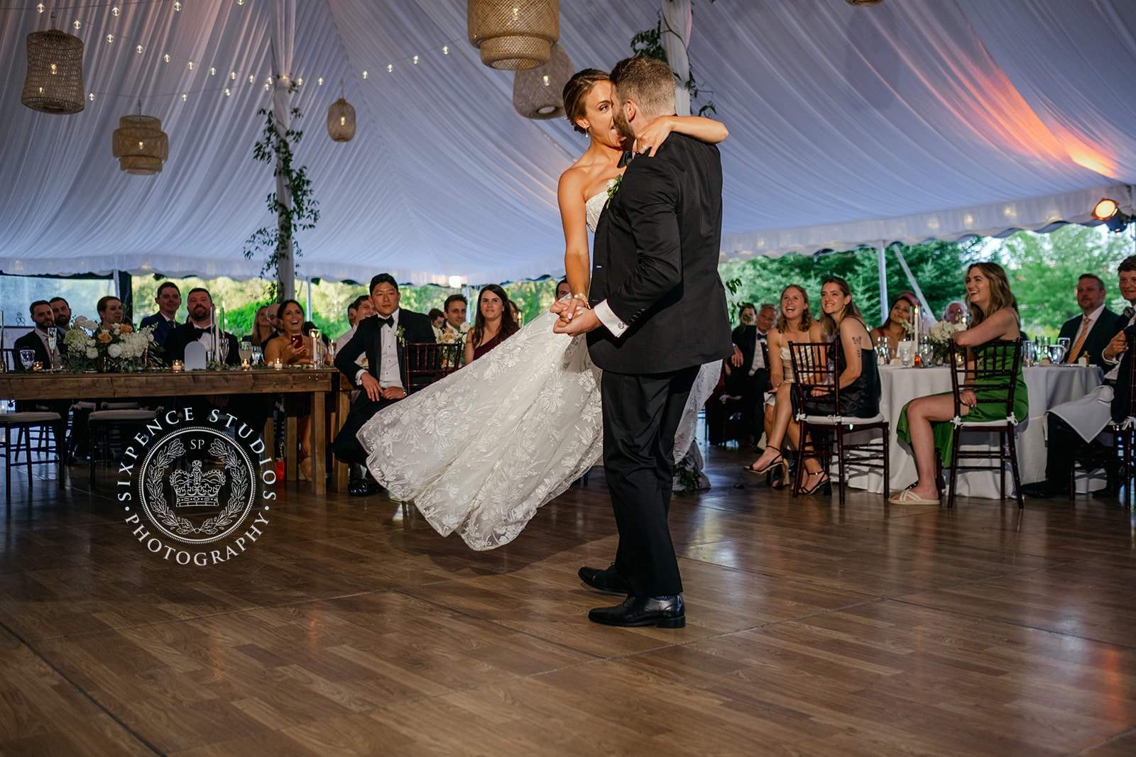 Adventurous Hearts Unite: Breathtaking Vermont Wedding Extravaganza | Elizabeth Anne Designs