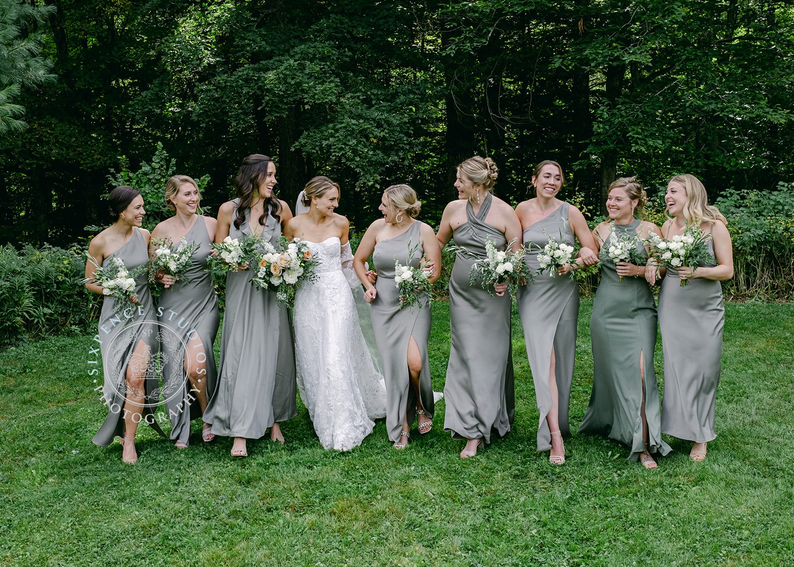 Adventurous Hearts Unite: Breathtaking Vermont Wedding Extravaganza