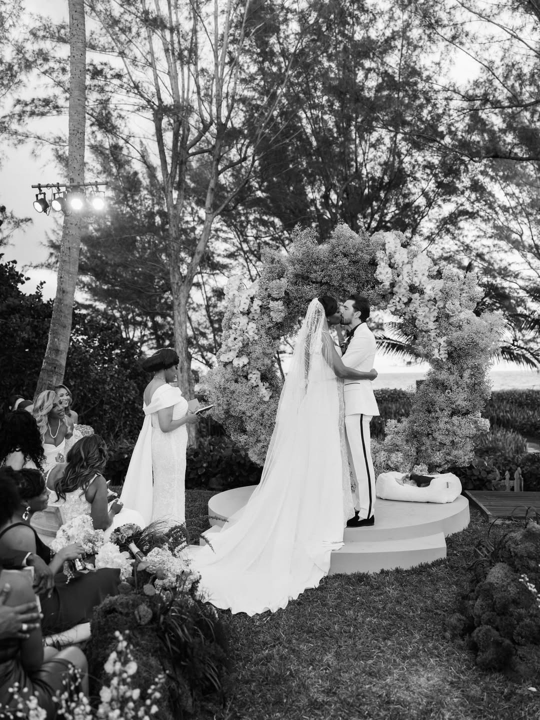 Venus Williams’ Timeless Five-Day Palm Beach Wedding to Andrea Preti | Elizabeth Anne Designs 