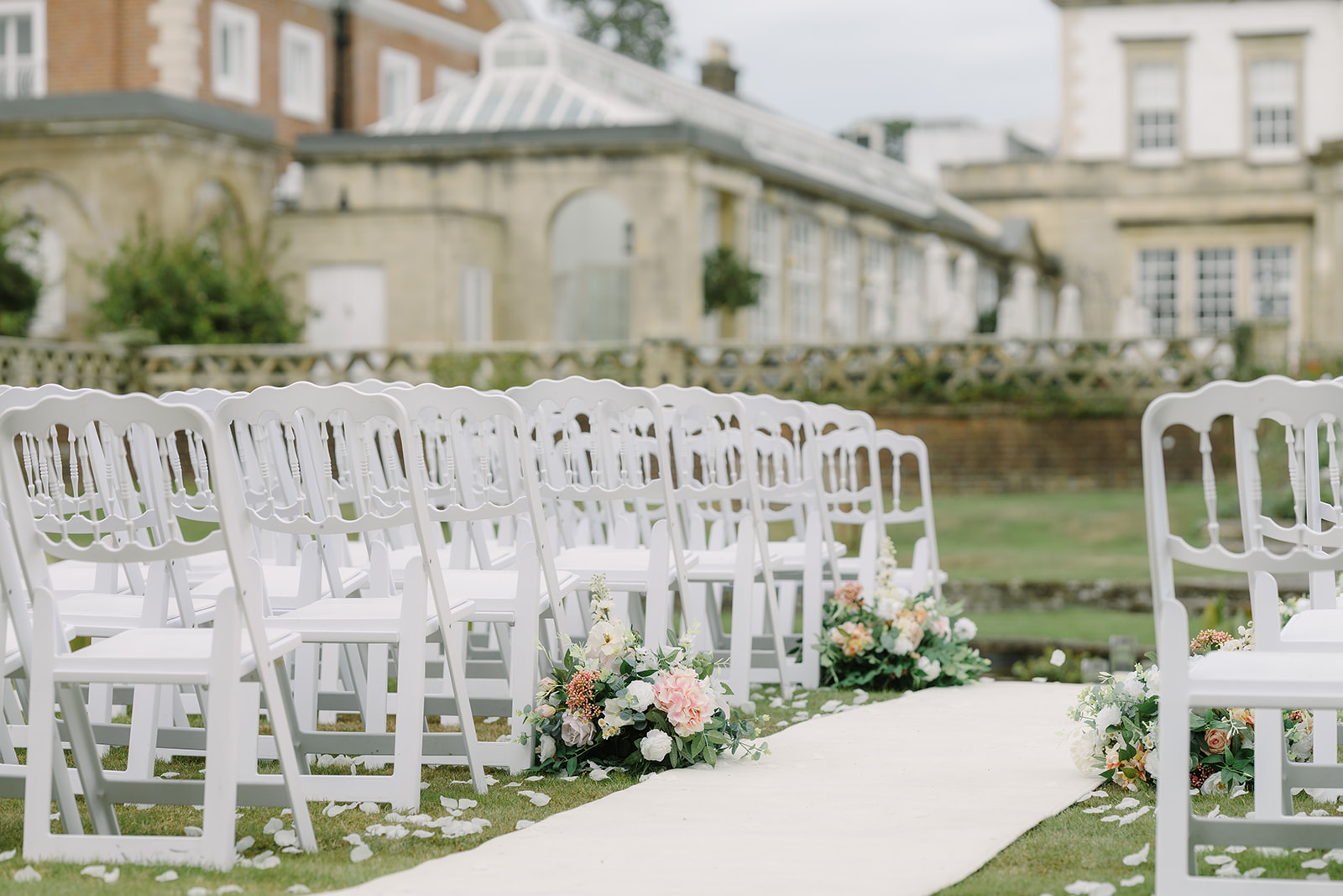 DIY Wedding Ideas That Look Elevated: Elegant Wedding Inspiration at Buxted Park | Elizabeth Anne Designs 