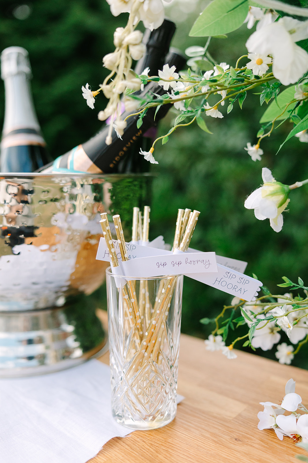 DIY Wedding Ideas That Look Elevated: Elegant Wedding Inspiration at Buxted Park | Elizabeth Anne Designs 