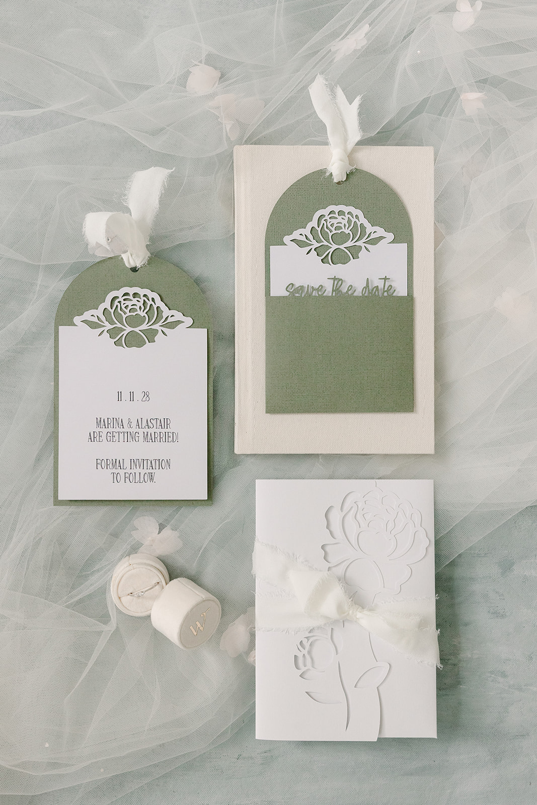 DIY Wedding Ideas That Look Elevated: Elegant Wedding Inspiration at Buxted Park | Elizabeth Anne Designs 