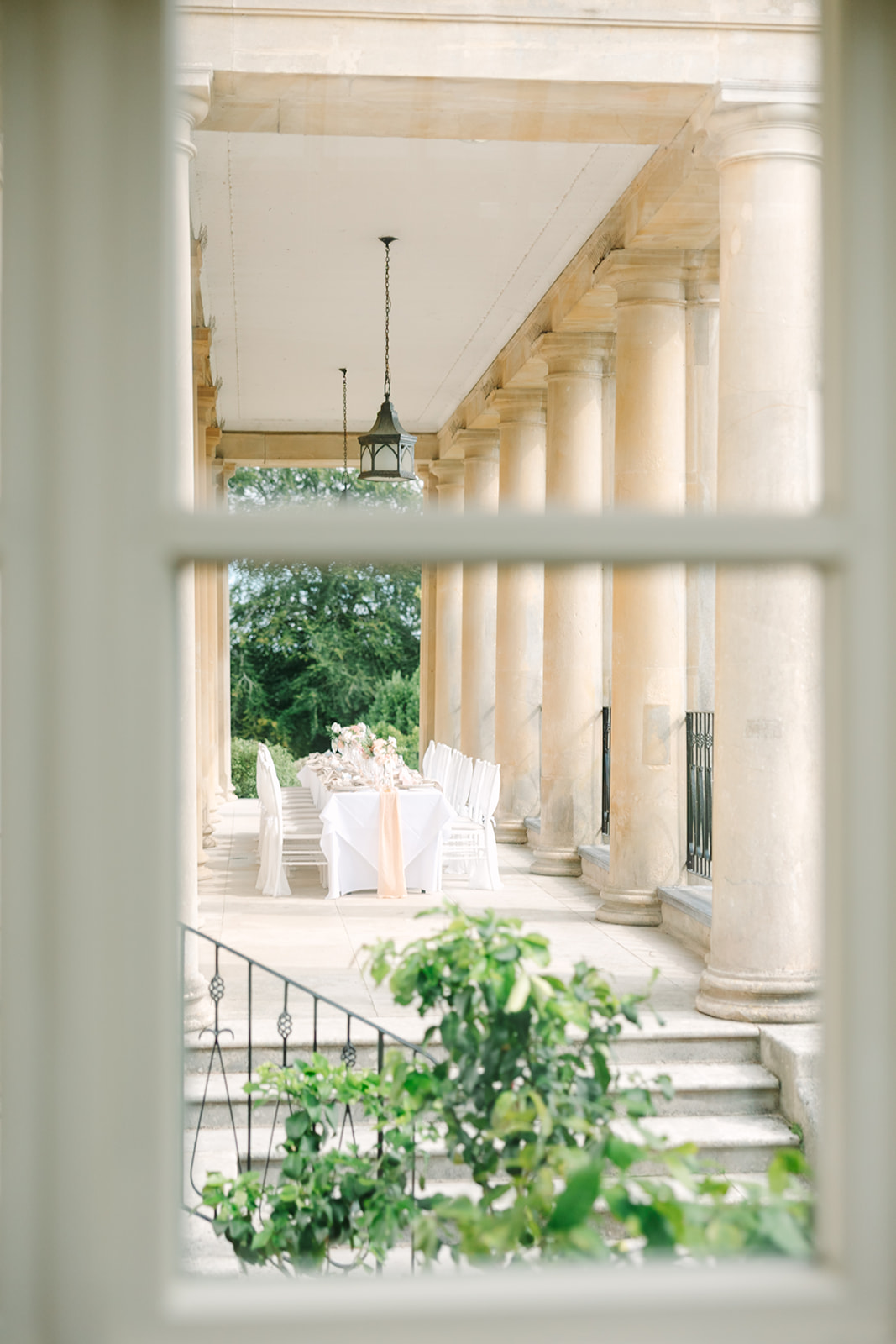 DIY Wedding Ideas That Look Elevated: Elegant Wedding Inspiration at Buxted Park | Elizabeth Anne Designs 