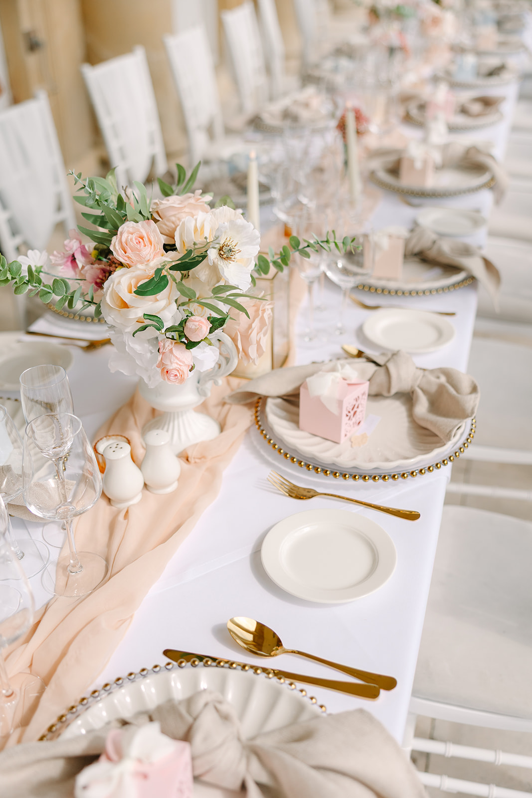 DIY Wedding Ideas That Look Elevated: Elegant Wedding Inspiration at Buxted Park | Elizabeth Anne Designs